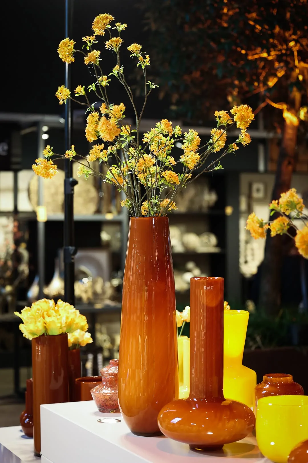 Gekleurd glaswerk van DutZ Collection.